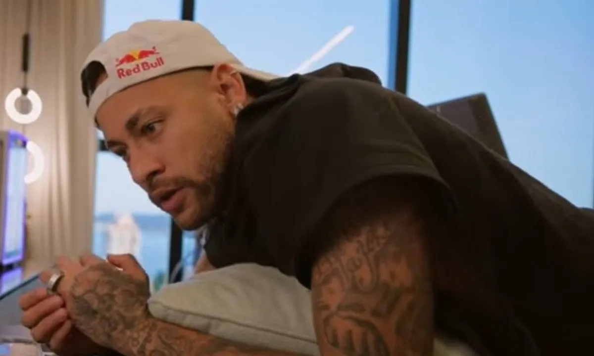 Neymar faz dura reflexão um dia antes de jogo da Seleção Brasileira