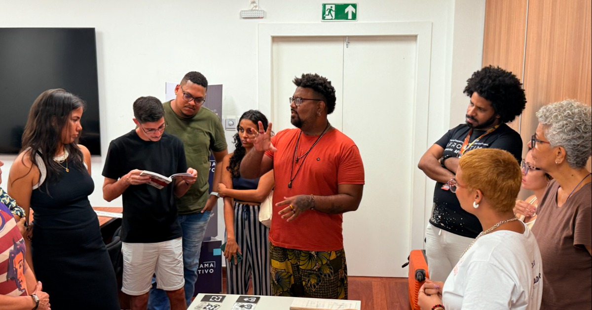 No mês de abril, programação educativa da Casa das Histórias e Galeria Mercado destaca formação inédita para público 55+