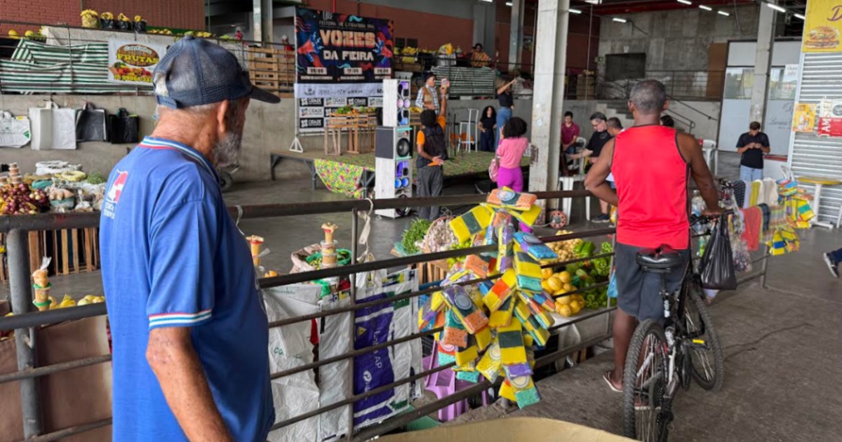 Concurso “Minha história com a Feira” premia em Pix vídeos de resenhas literárias e experiências em feiras livres