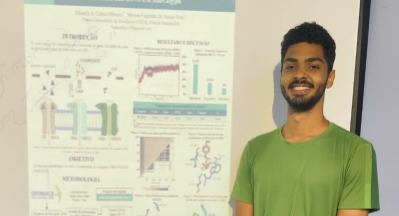 Aluno de Farmácia da UNEX Feira de Santana conquista 3º lugar em congresso científico com pesquisa sobre o Aedes aegypti