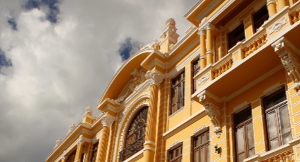 São João e Copa do Mundo movimentam o Palacete Tirachapéu em Salvador; veja programação**São João e Copa do Mundo movimentam o Palacete Tirachapéu em Salvador; veja programação