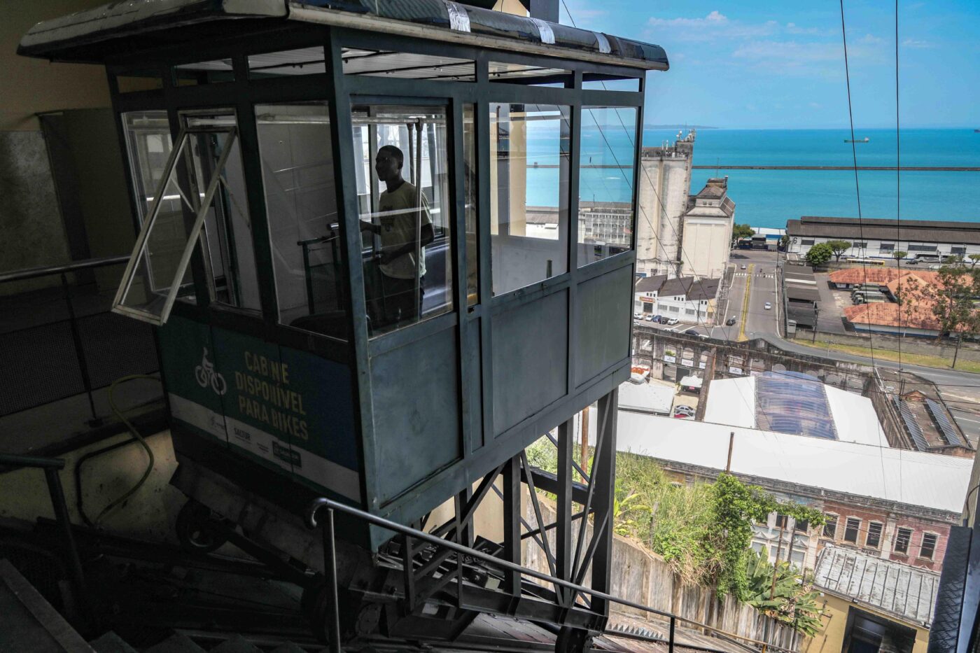 Salvador investe na conservação dos ascensores e reforça a mobilidade entre a Cidade Alta e a Cidade Baixa