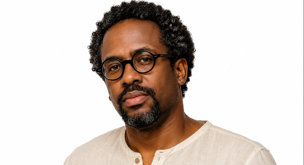 Projeto baiano transforma jovens negros em escritores e lança livro com dez autores estreantes