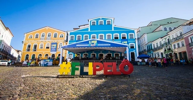 Flipelô chega à 10ª edição com mais de 150 espaços e programação gratuita em Salvador