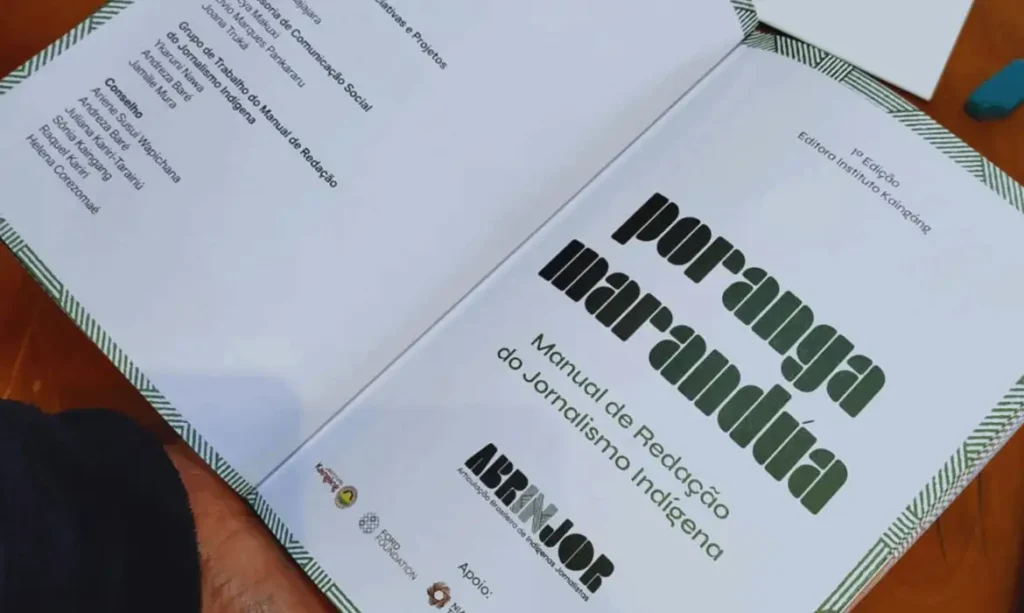 Jornalistas indígenas lançam manual para orientar comunicação