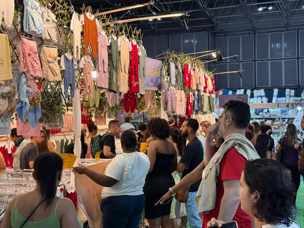 Feira da Gestante chega a Feira de Santana com produtos para o enxoval, personalização e preços a partir de R$ 1,99