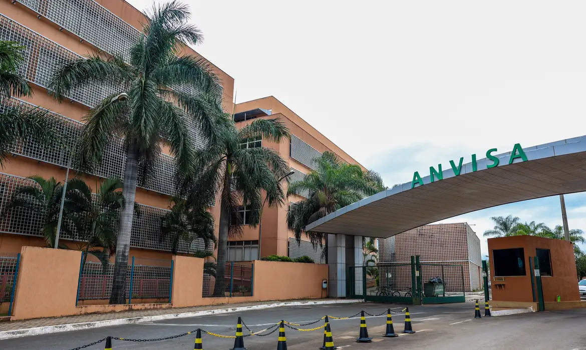 Anvisa amplia uso de medicamento contra tipo agressivo de câncer de mama
