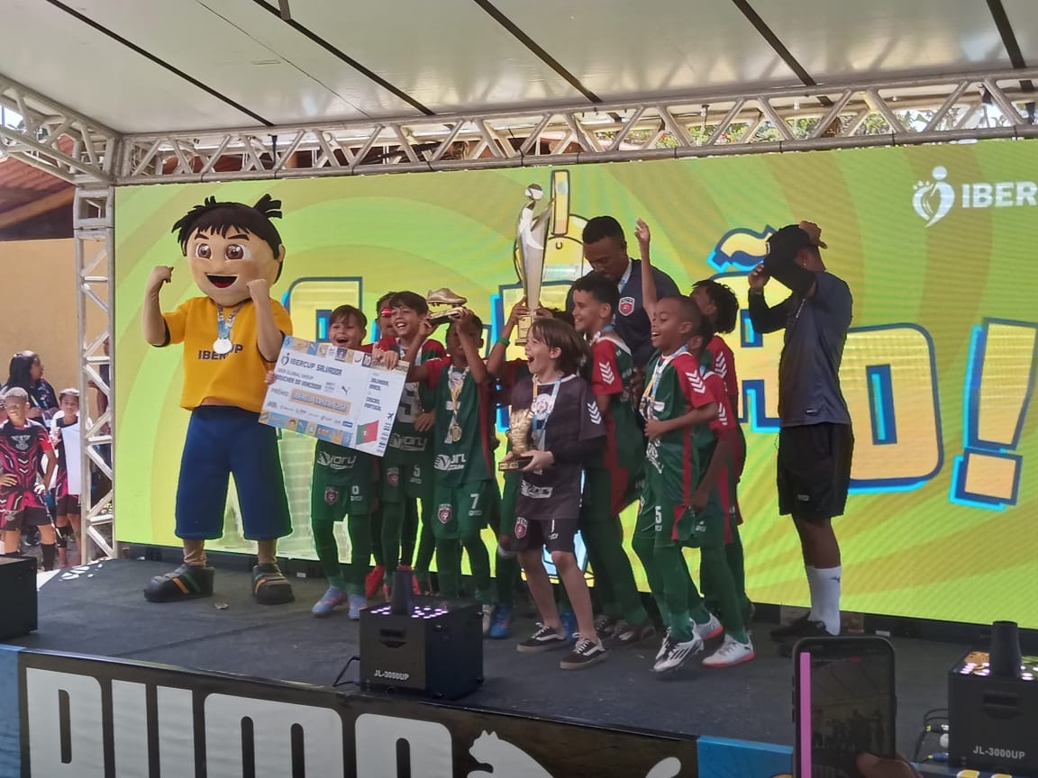 FSA Academy conquista o Playoff Ouro no IberCup Salvador 2026