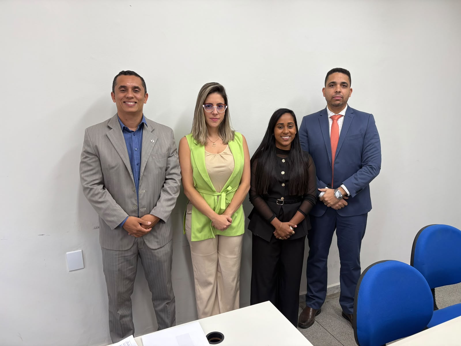 OAB Feira: reunião na Vara de Juizados de Santo Estevão sobre melhorias para a advocacia local
