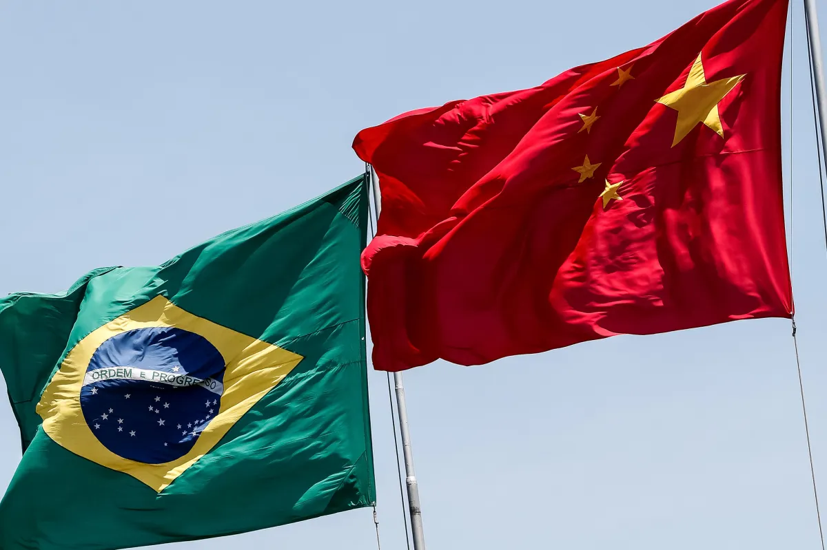 Eleições presidenciais podem mudar alianças políticas do Brasil, mas comércio com a China deve continuar, avalia especialista